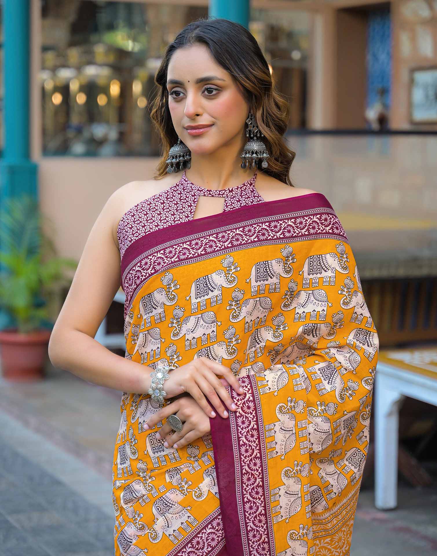 Yellow Cotton Printed Saree - Image 4