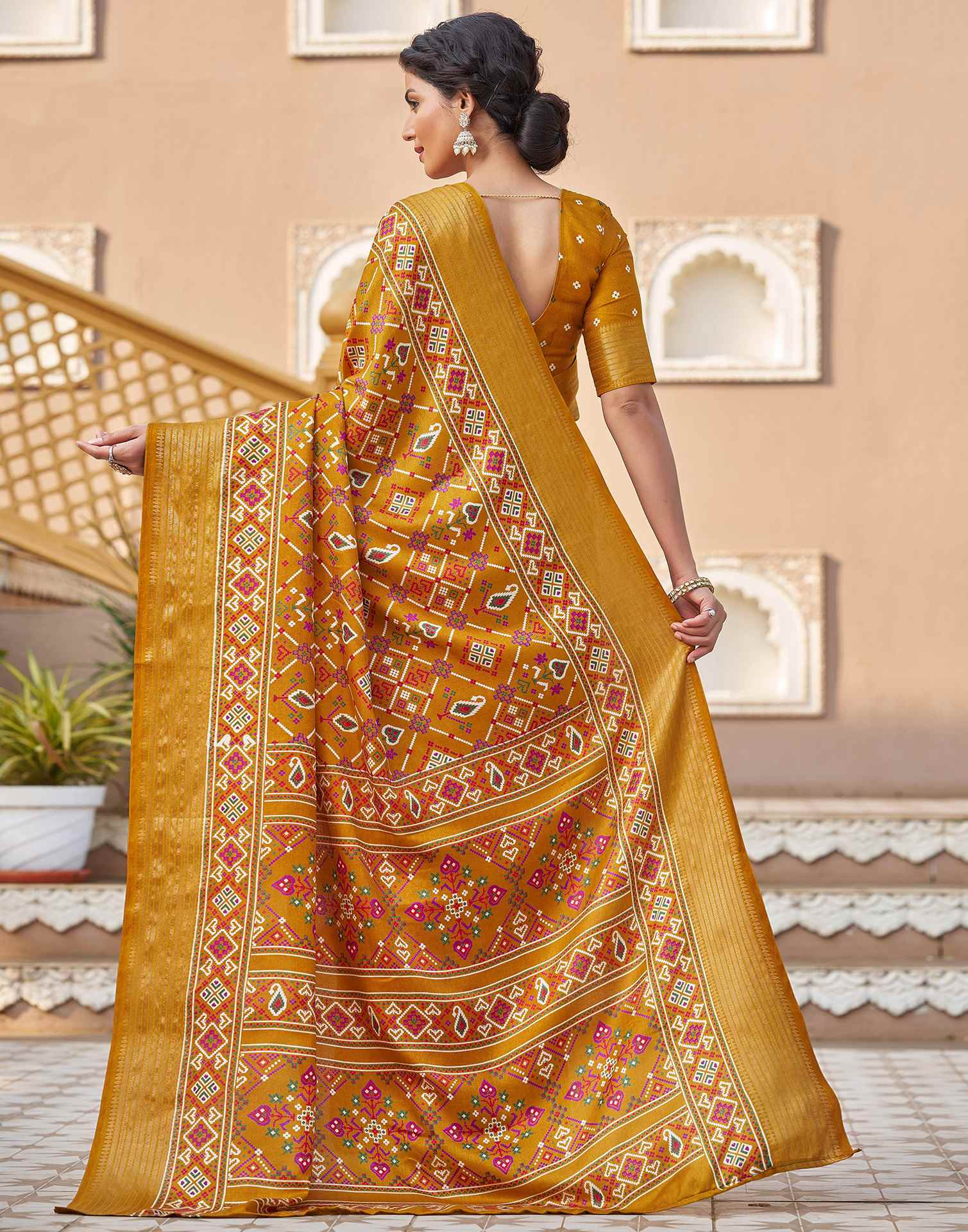 Yellow Silk Printed Patola Saree - Image 7