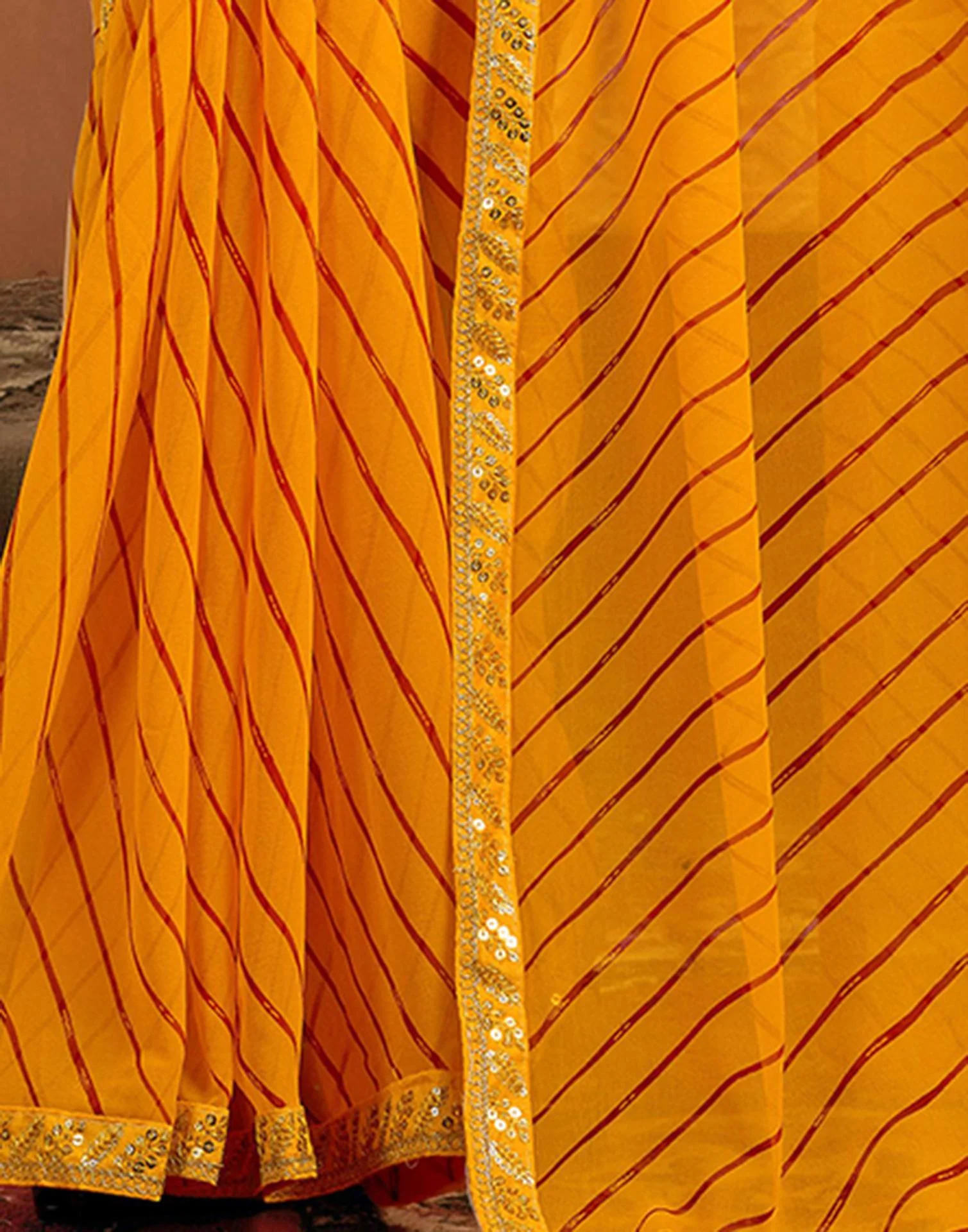 Yellow Georgette Laheriya Printed Saree - Image 8