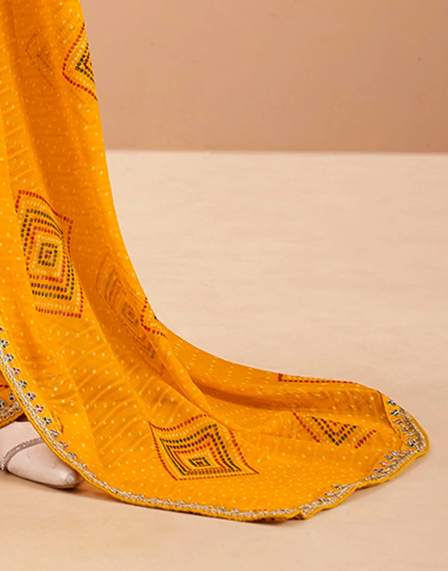 Yellow Georgette Printed Bandhani Saree - Image 6