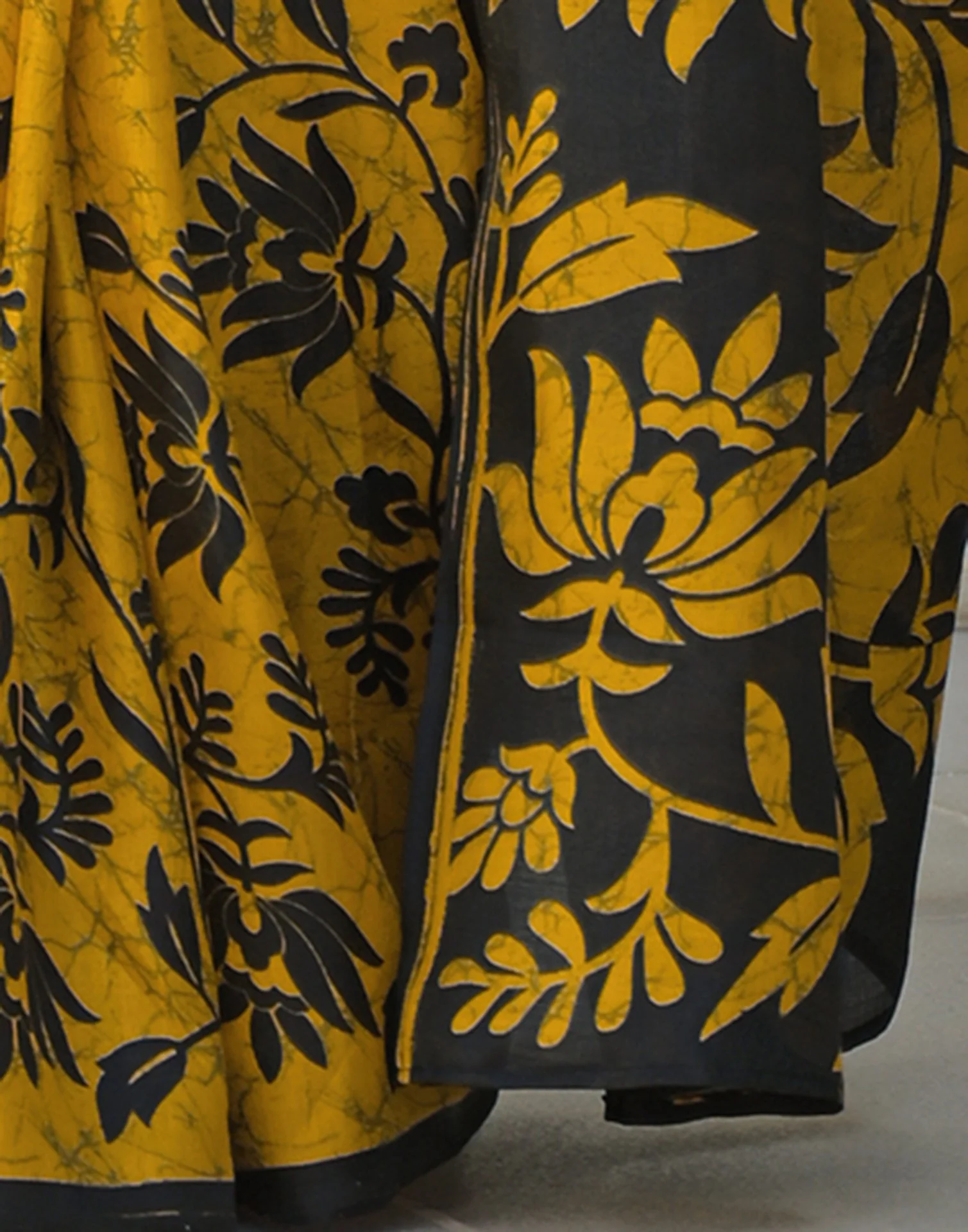 Yellow Khadi Printed Saree - Image 10