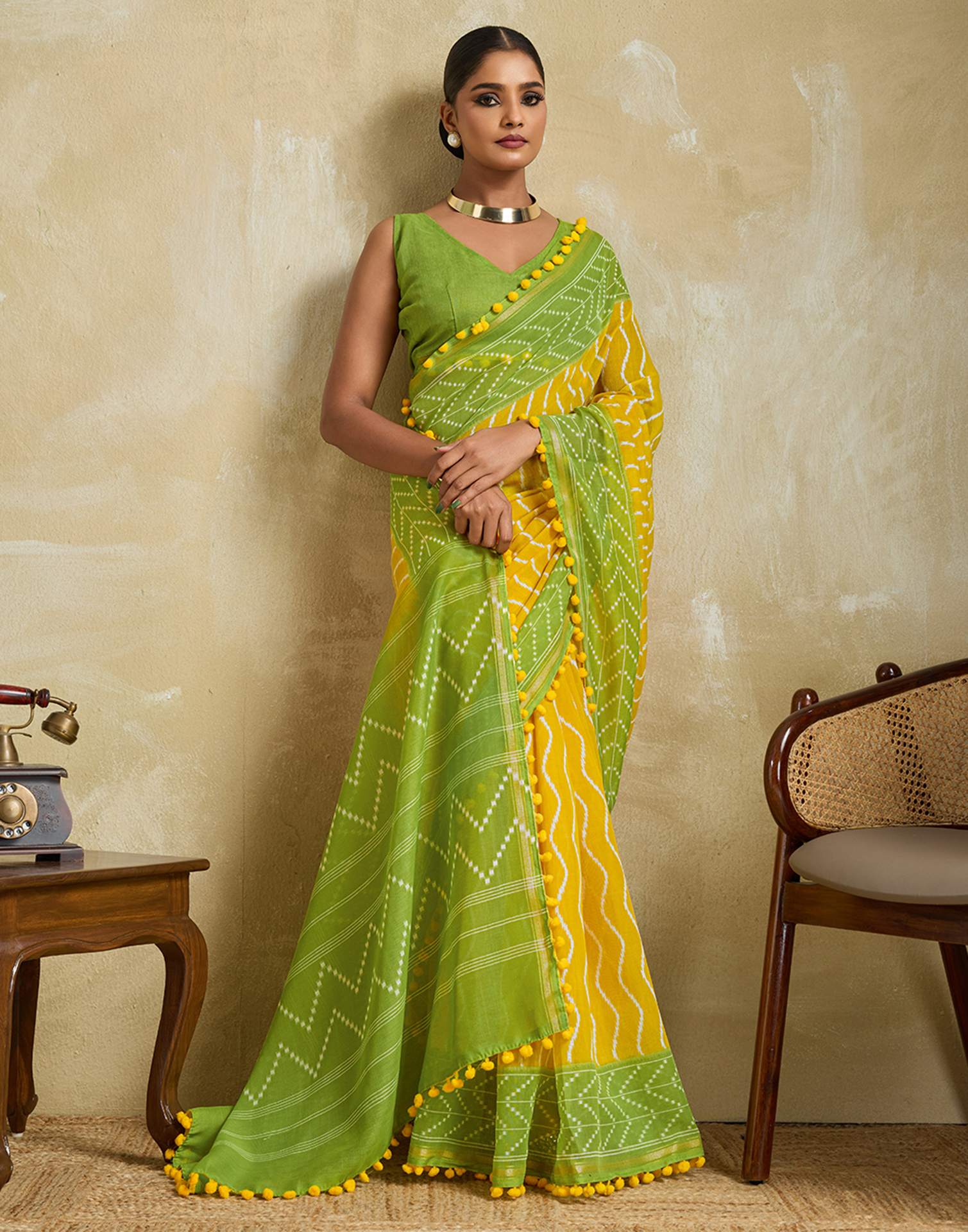 Yellow Linen Printed Saree - Image 5
