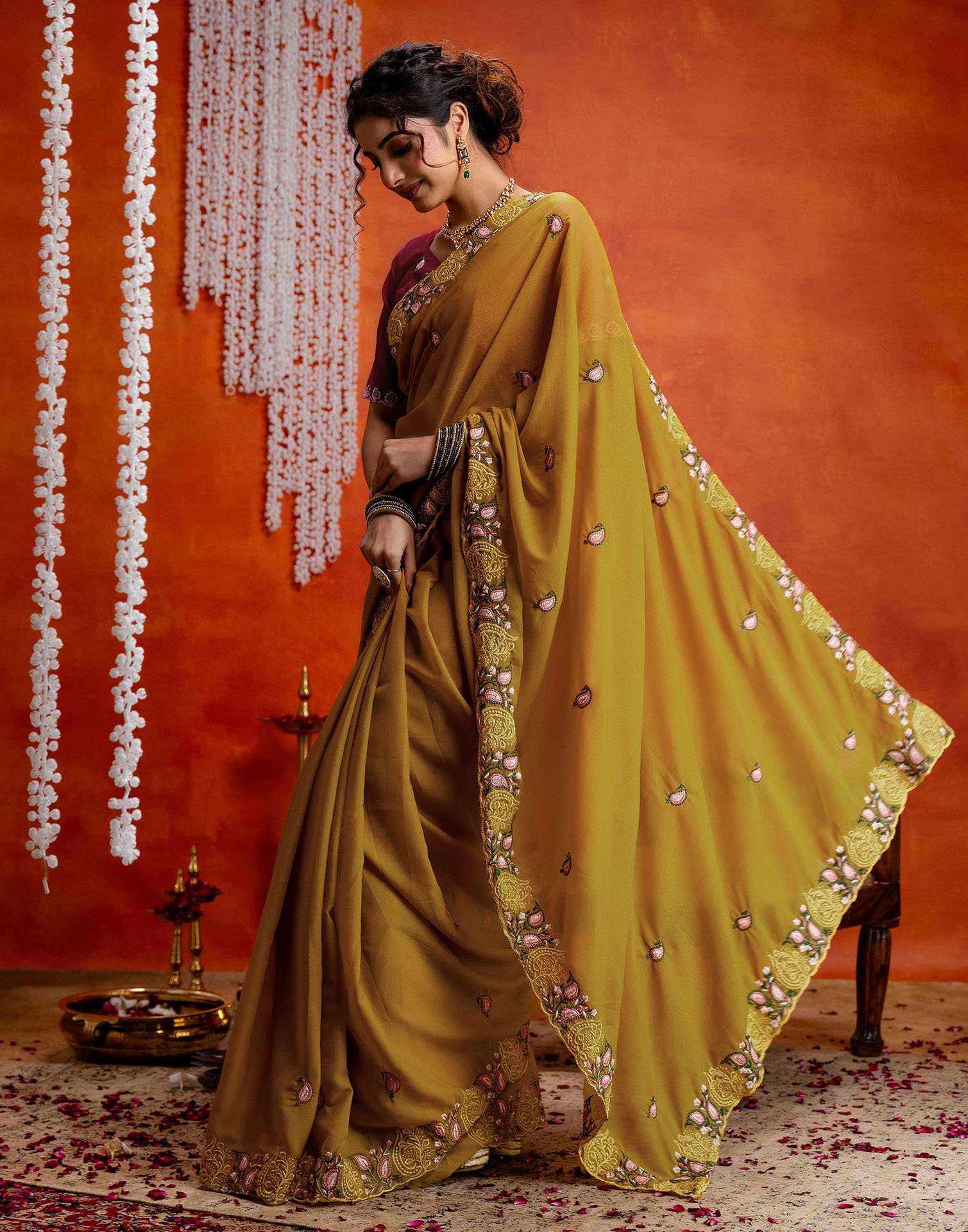 Yellow Shimmer Embroidery Saree - Image 4