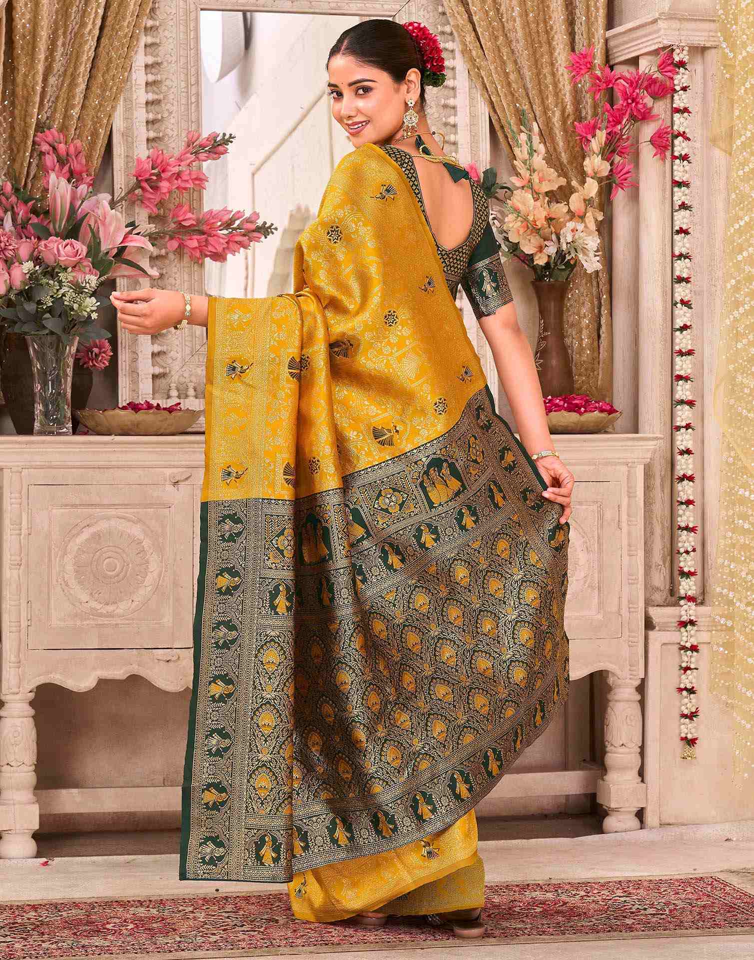Yellow Silk Woven Baluchari Saree - Image 6