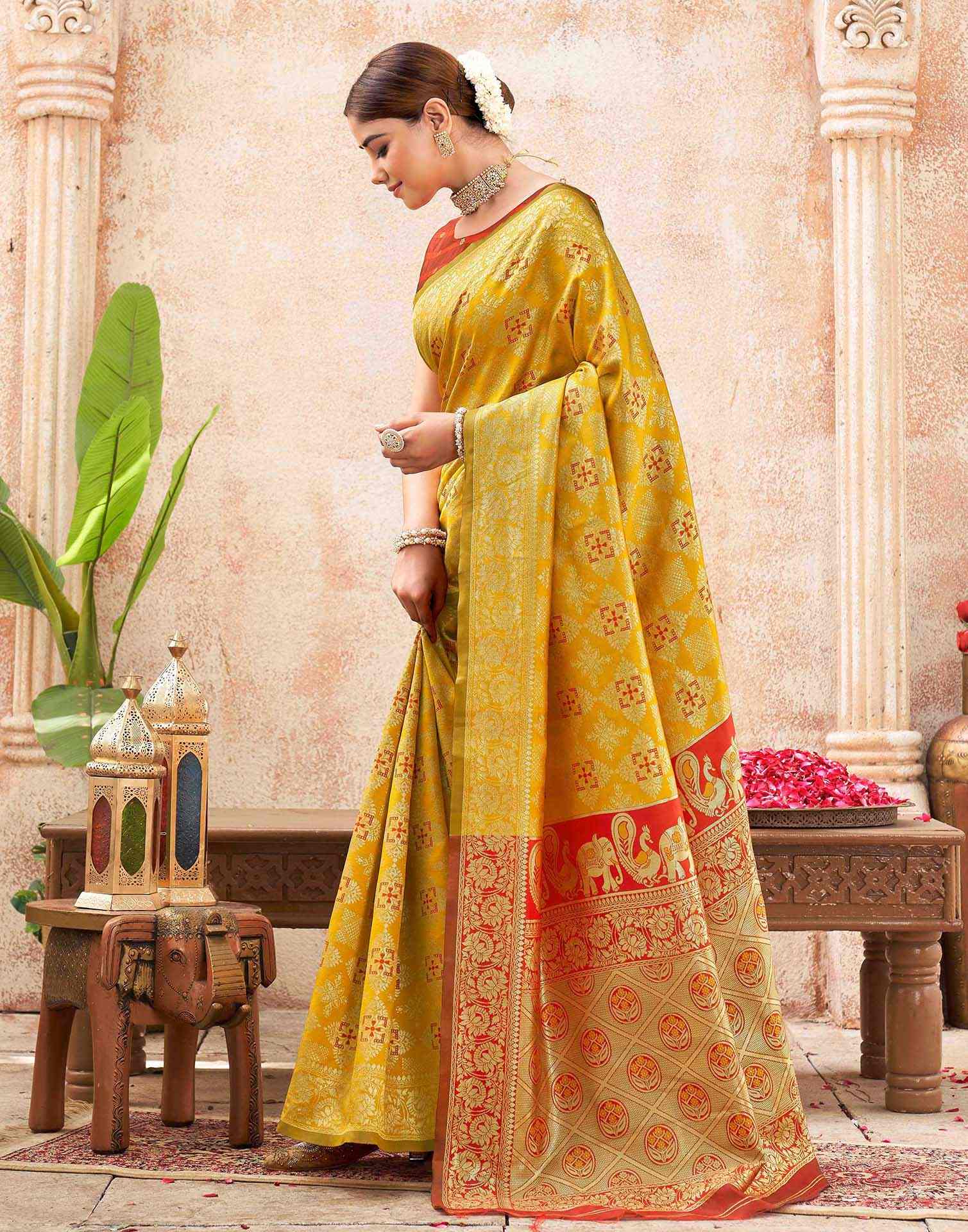 Yellow Silk Woven Banarasi Saree - Image 4