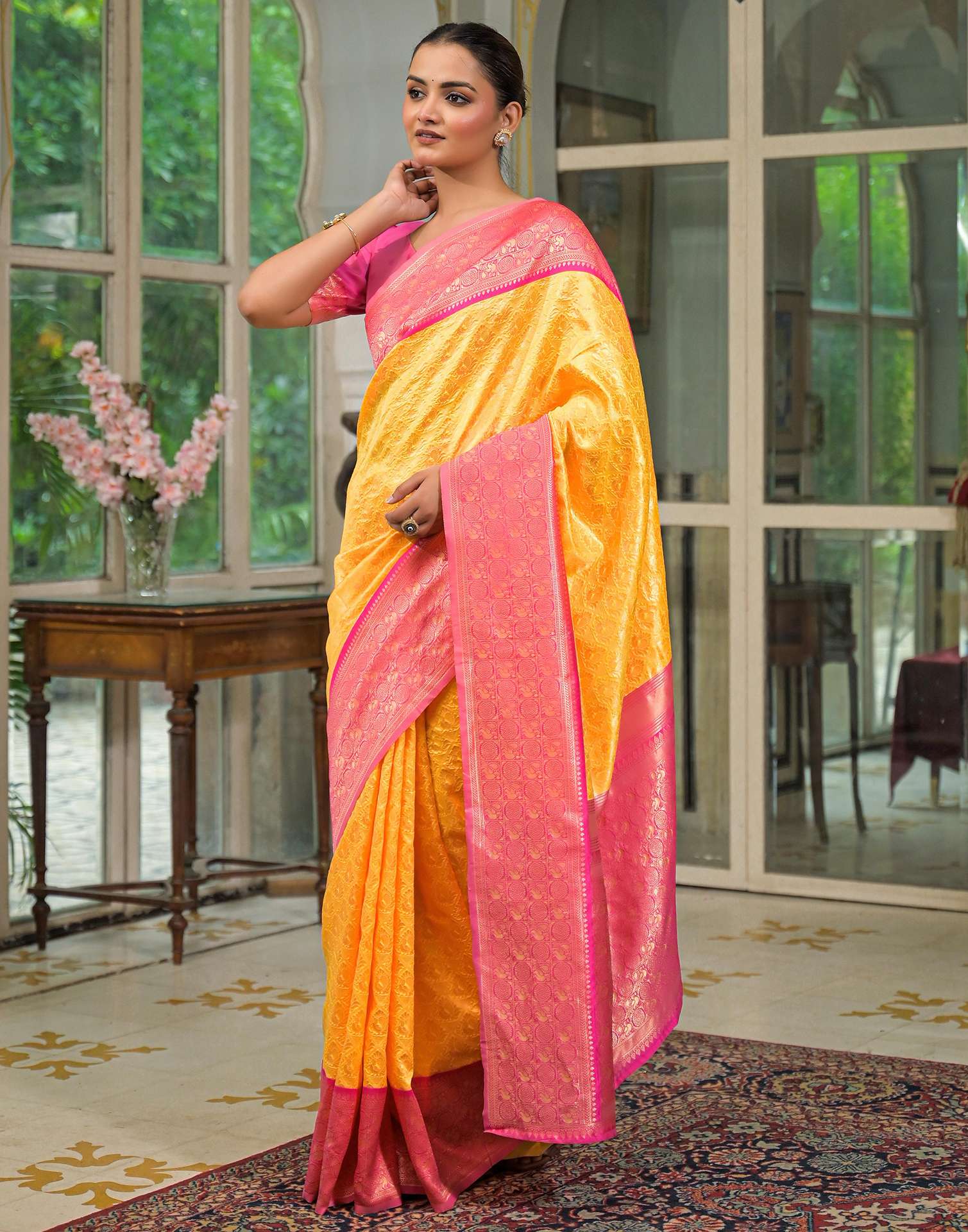 Yellow Silk Woven Kanjivaram Saree - Image 8