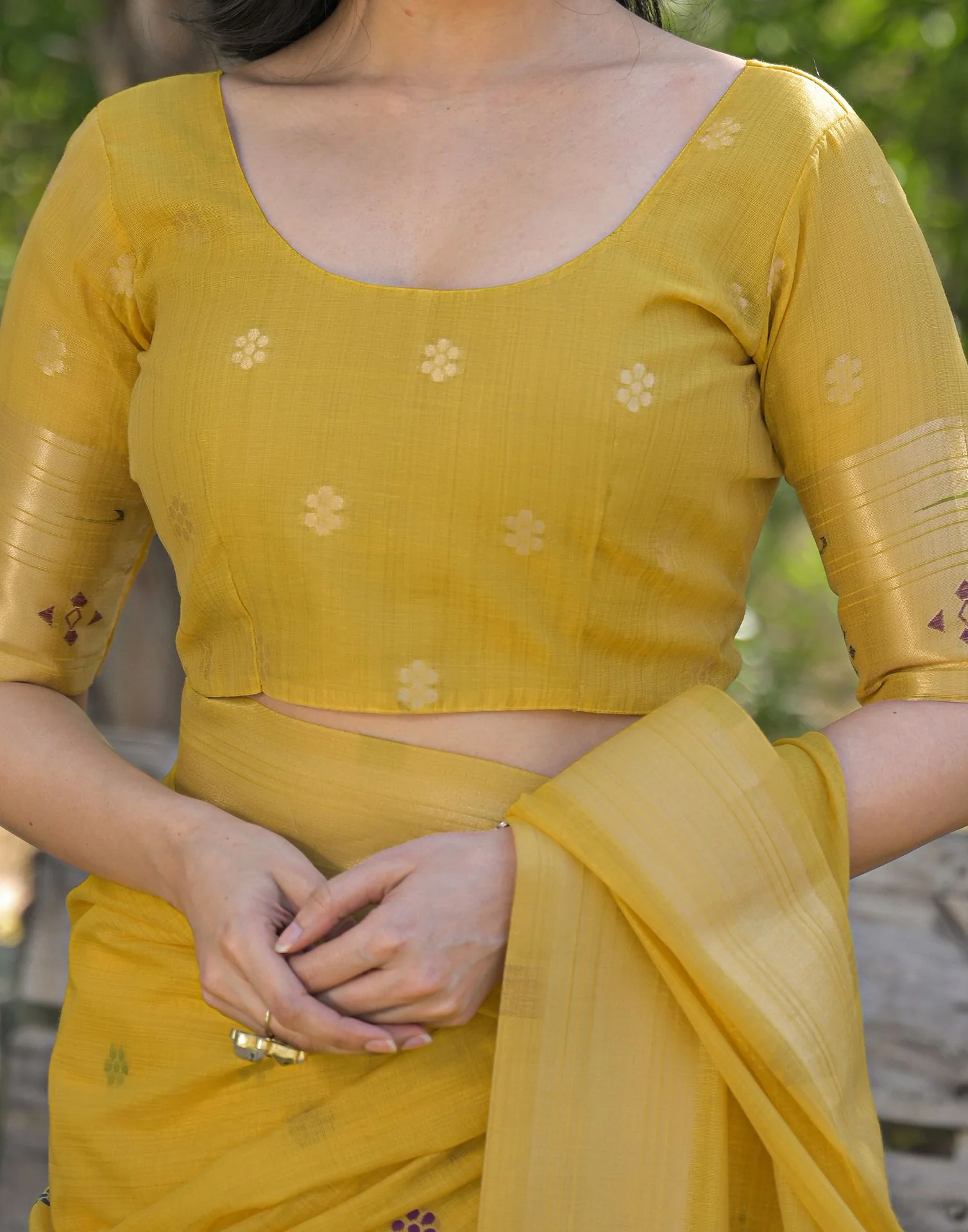 Yellow Cotton Woven Paithani Saree - Image 11