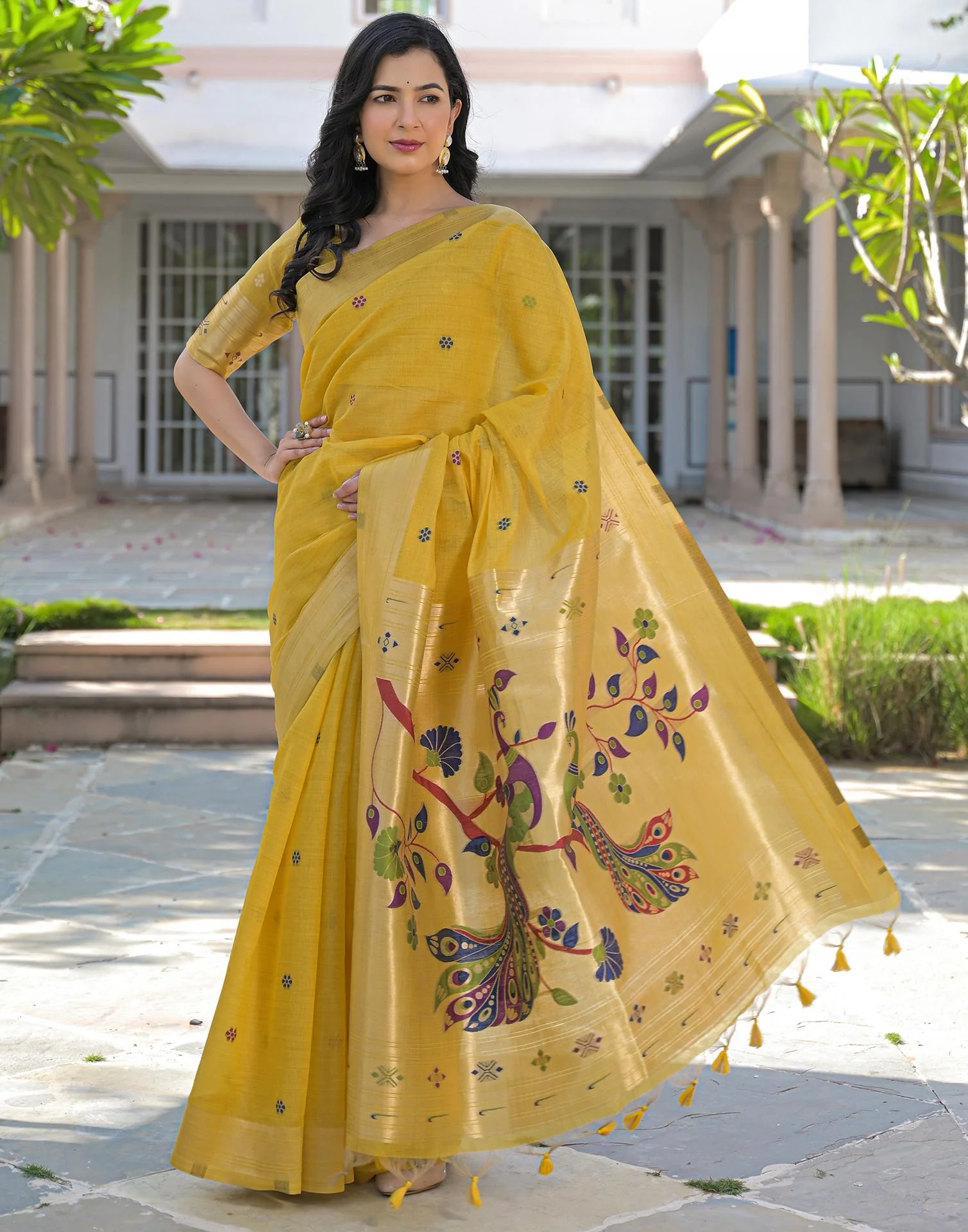 Yellow Cotton Woven Paithani Saree - Image 2