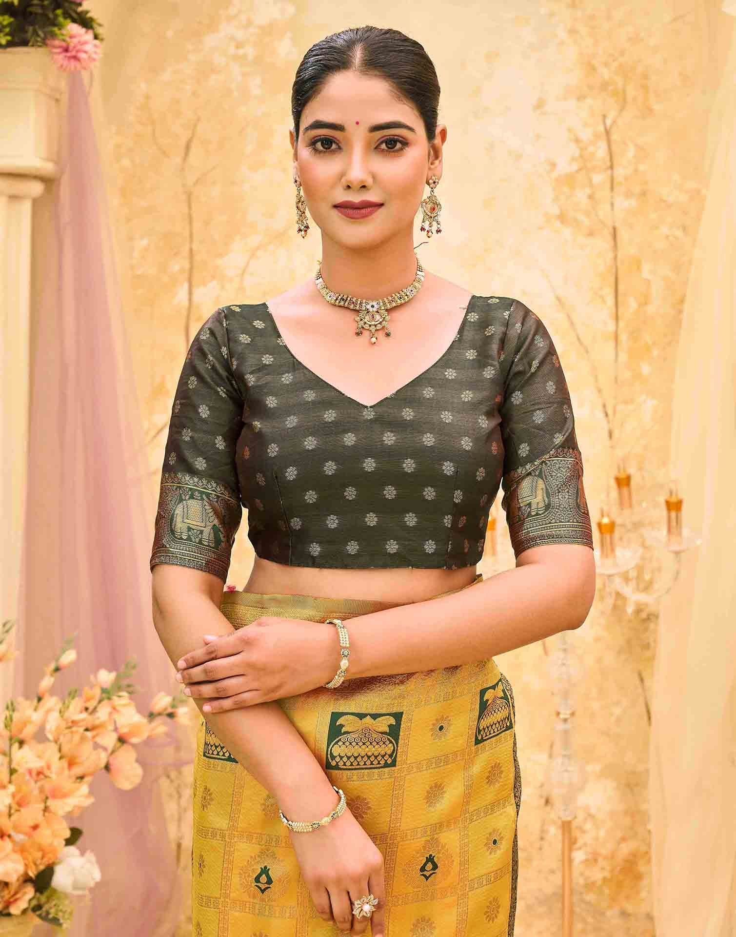 Yellow Silk Woven Patola Saree - Image 8
