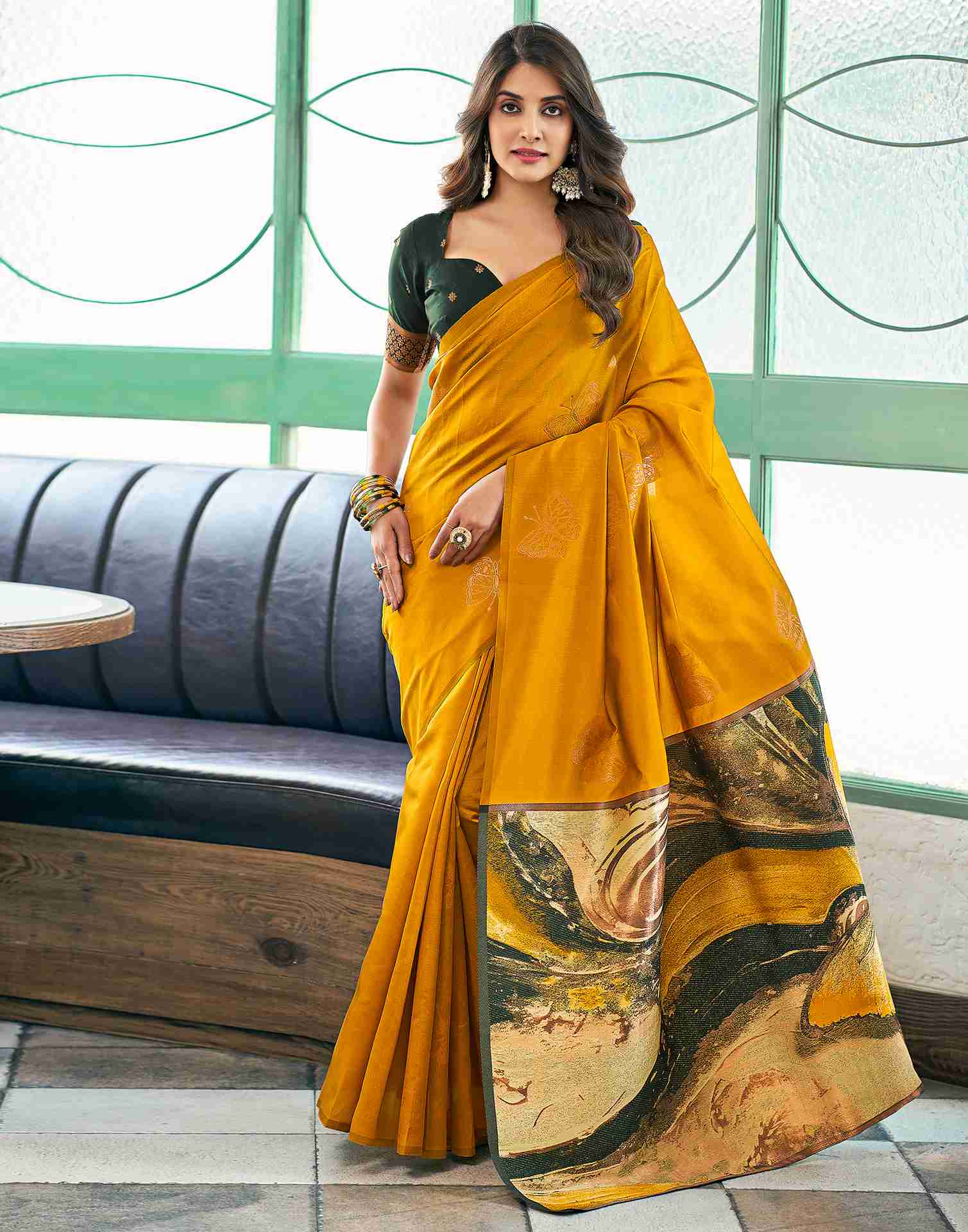 Turmeric Yellow Silk Woven Banarasi Saree - Image 4
