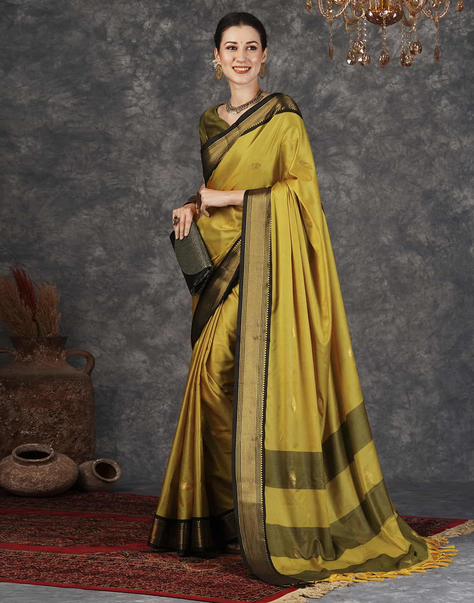 Mustard Yellow Silk Woven Kanjivaram Saree - Image 5