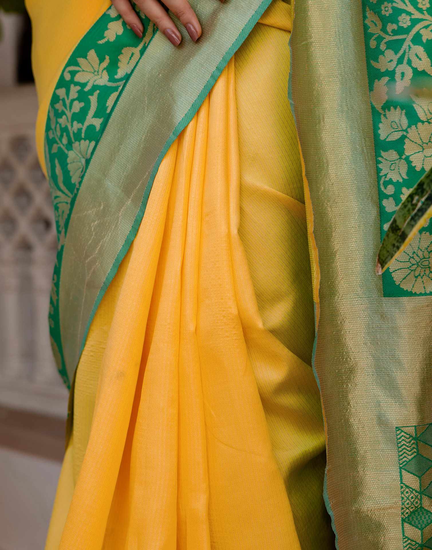 Yellow Silk Woven Kanjivaram Saree - Image 11
