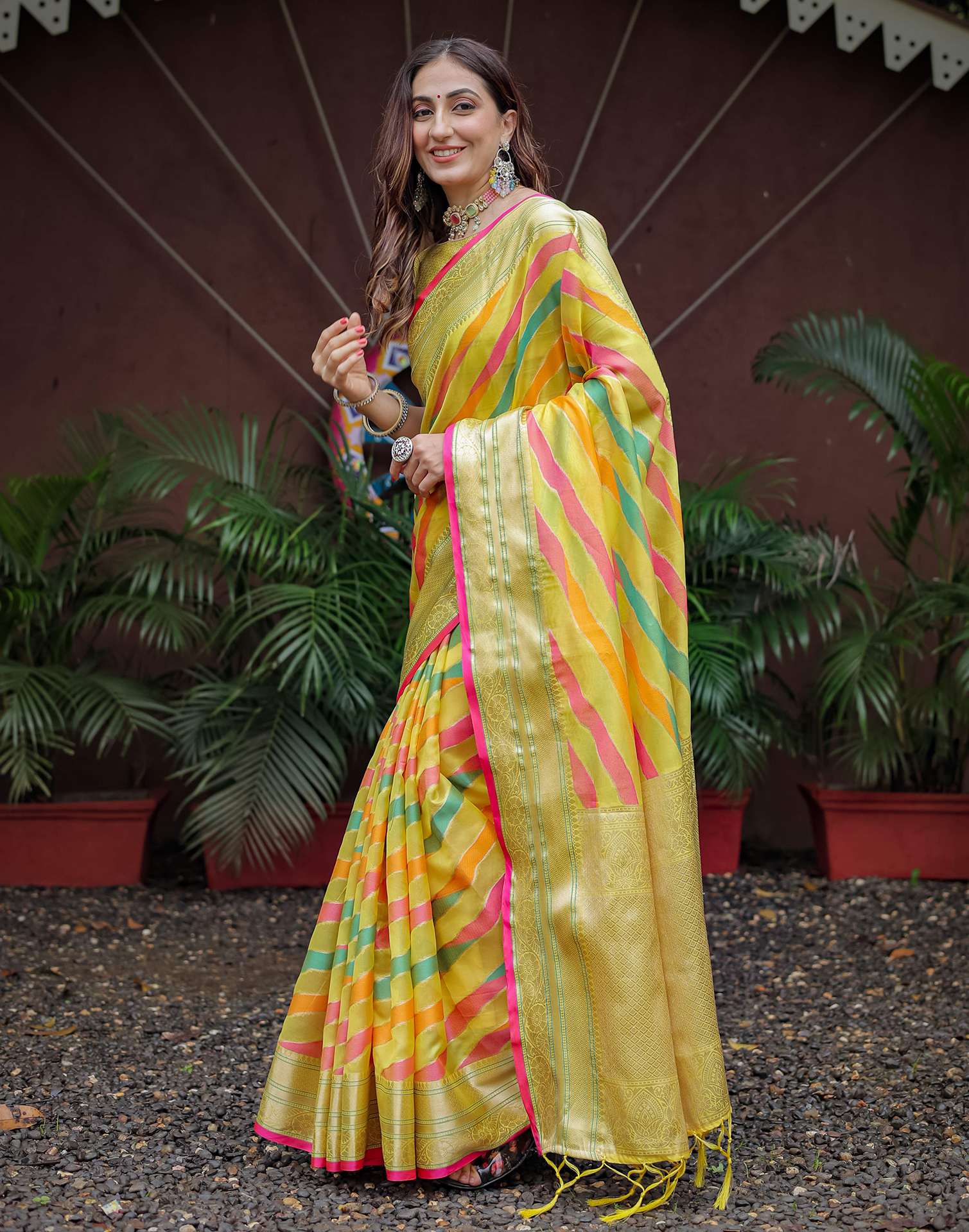 Multicoloured Silk Woven Saree - Image 5